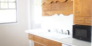 3 Bedroom 1 Bath Near Campus Gallery 5