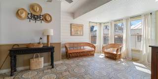 803 BISMARK ST Gallery 21