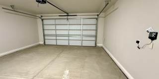 Gorgeous 2025 Built 3 Bedroom 2 Bath Home! Gallery 39