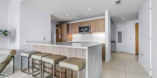 401 N Birch Road 1001 Gallery 14