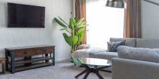 4140 Meadowlark Drive Gallery 4