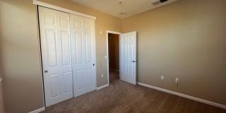 Spacious 3bed 2.5 bath available in Regency Park Spacious 3bed 2.5 bath available in Regency Park Gallery 19