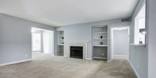 Laurel Oaks Gallery 15