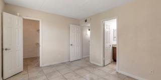 2-bedroom, 2-bathroom in Prime location! Gallery 9