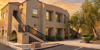 8801 W UNION HILLS Drive Gallery 1