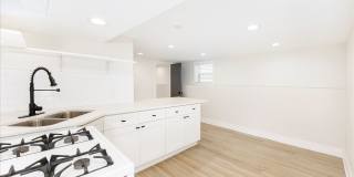 4849 West Hutchinson Street - 1 Gallery 18