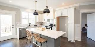 1625 Helmsdale Drive - 1 Gallery 2