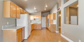 WONDERFUL 3 BEDROOM PLUS DEN 1 STORY HOME. CASITA WITH OWN BATHROOM! GATED COMMUNITY! Gallery 11