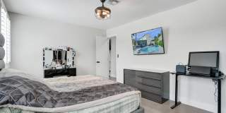 2800 W Aviary Drive Gallery 45