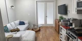 250 Melrose Street Gallery 1