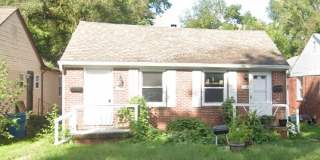 4326 Crittenden Avenue Gallery 18
