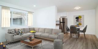 Winnetka Gardens Gallery 3
