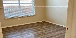 4400 Lloyd Drive Gallery 14