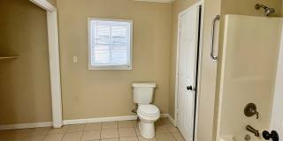 2 Bedroom, 1 Bath Home Available Now! Additional Room (can be used as a 3rd bedroom) Gallery 6