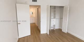 4261 W Palm Aire Dr Gallery 10
