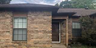 Three Bedroom/1,5 Bath Home Gallery 1