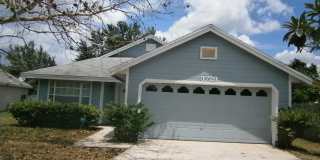 3/2 Single Family Home with EXTRA Large Backyard Gallery 1