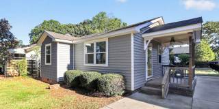 Adorable 2 Bedroom House in Smallwood Neighborhood! Gallery 1