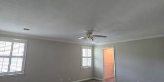 ***Rent Special - First full month FREE on 13 month lease**** Gallery 10