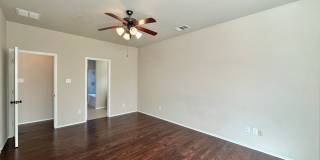 1/2 Off 1st Months Rent!  Viewable Now!  Price Drop! Gallery 28
