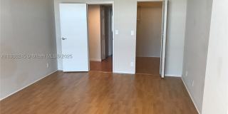 1000 Parkview Dr Gallery 6