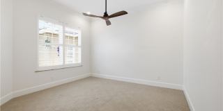 5545 E Harbor Village Drive Gallery 15