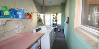 1 bed, 1 bath apartment for rent in Downtown Harrisonburg! Gallery 7