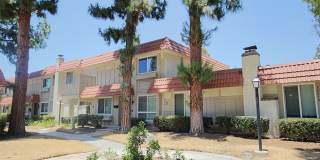 Spacious Townhome with Outdoor Space and 2-Car Garage Gallery 32