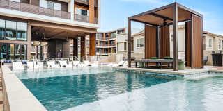 Lakeshore Pearl Gallery 42