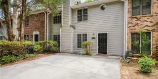 61 Powers Ferry Manor SE Gallery 2