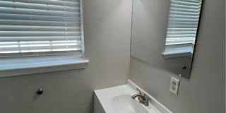 1002 Roseclair Street Gallery 22