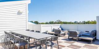 Hedges at Hawthorne Gallery 11