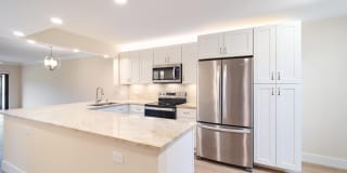 1101 Pinecrest Circle Gallery 4