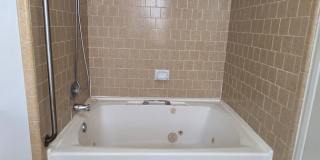 4147 Pinewood Lake - House with Office Gallery 25