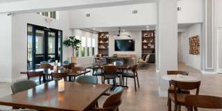 Amberlin Arrowhead - 55+ Active Adult Apartment Homes Amberlin Arrowhead - 55+ Active Adult Apartment Homes Gallery 8