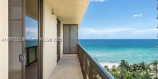 16275 Collins Avenue Gallery 34