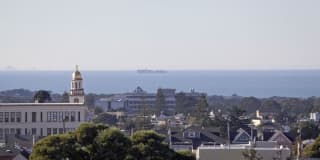 Avalon Ocean Avenue Gallery 32