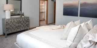 Cedar Pointe Townhomes Gallery 12