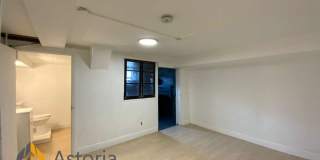 2 Bed with Finished Basement, Deck off Bedroom, and Backyard Gallery 14