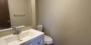 1106-1108 S. Joplin Gallery 16