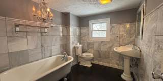 Charming 3 Bed Bungalow with First-Floor Living – Akron, OH Gallery 10