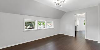 6844 N Ottawa Avenue Gallery 4