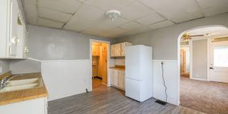 2 bedroom 1 bath house with a garage in downtown New Albany 2 bedroom 1 bath house with a garage in downtown New Albany Gallery 12