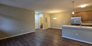 Chestnut - 2Br/2Ba Rental Home - First Floor Gallery 7