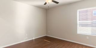 River West Phase I Gallery 44