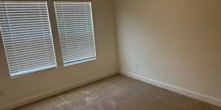 760 Hillside Street Gallery 8