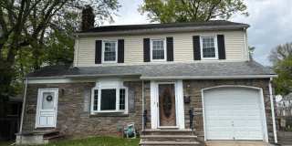 521 Pleasant Valley Way Gallery 1
