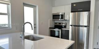 1560 Euclid Ave Gallery 4