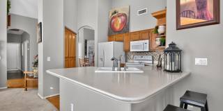 9733 E HOLIDAY Way Gallery 1