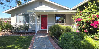 Delightful Single Story 2/2 with Expanded Bath and Beautiful Gardens Delightful Single Story 2/2 with Expanded Bath and Beautiful Gardens Gallery 1
